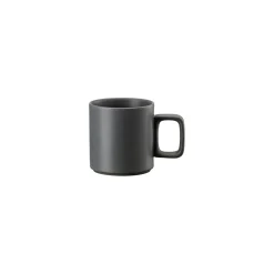 Becher mit Henkel