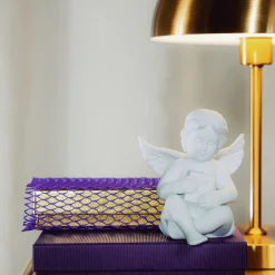 Engel mit Geschenk